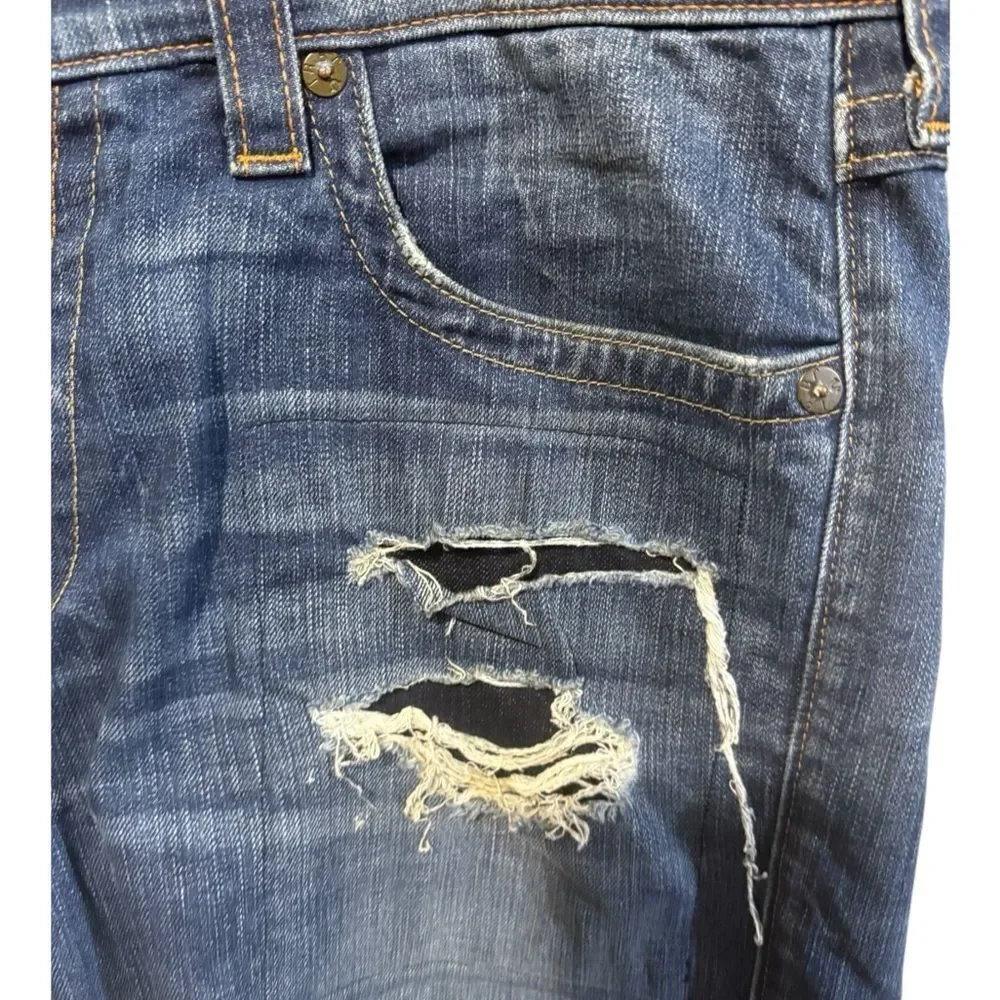 True Religion Geno Distressed Denim Shorts 36 Raw Hem Horseshoe Flap Pockets